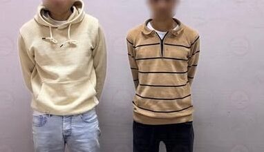 ضبط شخصين بحوزتهما بطاقات ومبالغ مالية للتأثير على الناخبين في قنا 4 ضبط شخصين بحوزتهما بطاقات ومبالغ مالية للتأثير على الناخبين في قنا