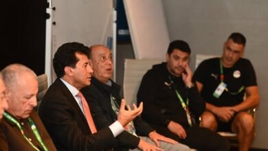 وزير الشباب والرياضة وأبو ريدة يتفقدان بعثة المنتخب المصري المشاركة في بطولة كأس العرب بقطر