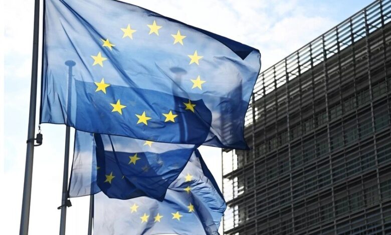 سفير روسي: الأوروبيون ضد أي اتفاق لتسوية الأزمة الأوكرانية ويريدون استمرار الحرب