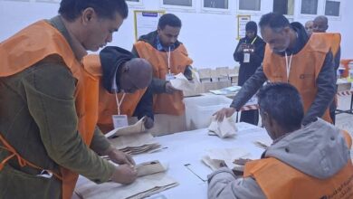 المستشار عقيلة صالح وصدام حفتر يشيدان بنجاح انتخابات المجالس البلدية فى ليبيا 2 المستشار عقيلة صالح وصدام حفتر يشيدان بنجاح انتخابات المجالس البلدية فى ليبيا