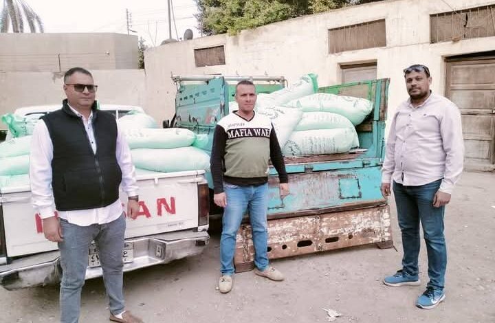 ضبط 9 أطنان دقيق مدعم ومستودعين لتلاعبهما في 1100 أسطوانة بوتاجاز تجاري بالبدرشين 1 ضبط 9 أطنان دقيق مدعم ومستودعين لتلاعبهما في 1100 أسطوانة بوتاجاز تجاري بالبدرشين