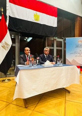 وزير الخارجية يثمن دور الجالية المصرية في ألمانيا في تعزيز جسور التواصل بين البلدين 1 وزير الخارجية يثمن دور الجالية المصرية في ألمانيا في تعزيز جسور التواصل بين البلدين