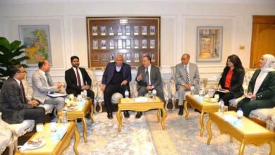 محافظ أسيوط يستقبل وفد السفارة الهندية ويعلن دعمه لإطلاق مشروعات مشتركة