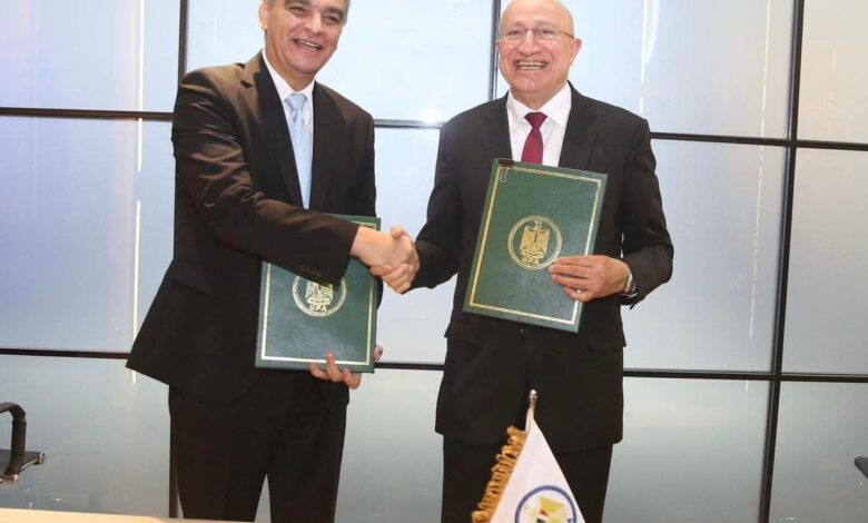 رئيس هيئة الشراء الموحّد يشهد اختيار مصر ضيف شرف للدورة الثلاثين من معرض "إيدك دبي" 1 رئيس هيئة الشراء الموحّد يشهد اختيار مصر ضيف شرف للدورة الثلاثين من معرض "إيدك دبي"