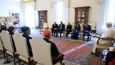 البابا ليو الرابع عشر يستقبل لجنة تحكيم جائزة زايد للأخوة الإنسانية 2026م