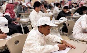 طلاب وطالبات التعليم في الطائف يؤدون إختبار مسابقة بيبراس 2025 ومسابقة كاوست للرياضيات 3 طلاب وطالبات التعليم في الطائف يؤدون إختبار مسابقة بيبراس 2025 ومسابقة كاوست للرياضيات