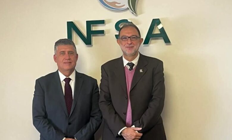 هيئة سلامة الغذاء تناقش آليات النهوض بمراكز تجميع الألبان وفق المعايير الدولية 1 هيئة سلامة الغذاء تناقش آليات النهوض بمراكز تجميع الألبان وفق المعايير الدولية