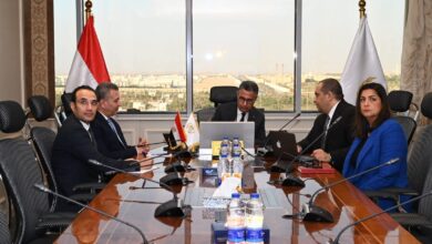 وزير التموين يجتمع مع رئيس مصلحة دمغ المصوغات والموازين لمتابعة خطط التطوير 2 وزير التموين يجتمع مع رئيس مصلحة دمغ المصوغات والموازين لمتابعة خطط التطوير
