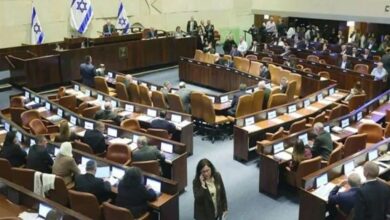 الرقابة الرقمية تتمدد قانون جديد يوسع سيطرة إسرائيل على كاميرات الحواسيب 2 الرقابة الرقمية تتمدد قانون جديد يوسع سيطرة إسرائيل على كاميرات الحواسيب