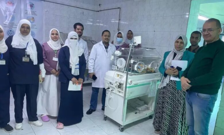 نجاح عملية جراحية دقيقة لصغير عمره 3 شهور بمستشفى قوص جنوب قنا