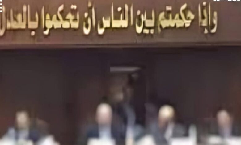 الإعدام شنقًا لعاطل قتل أبًا ونجله بالرصاص في نجع حمادي بسبب خلاف على مواد مخدرة