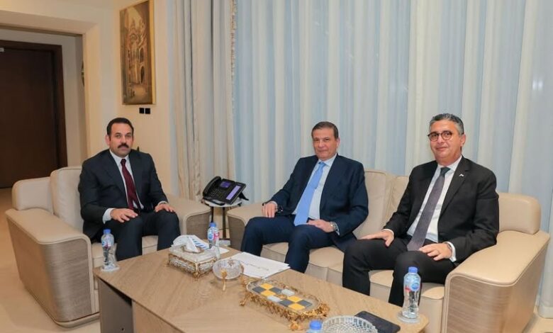 اجتماع تنسيقي يضم وزيري الزراعة والتموين ومدير جهاز مستقبل مصر لبحث زيادة الاحتياطي الاستراتيجي  