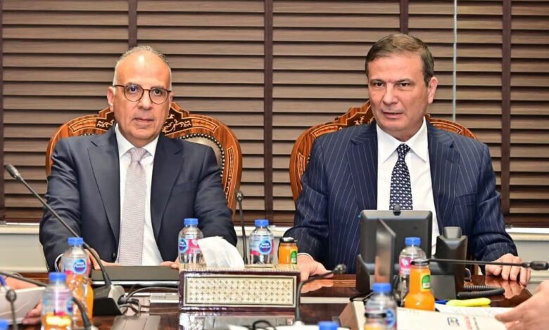 وزيرا "الزراعة" و"الري" يبحثان مع وفد صيني فرص الاستثمار والشراكة في مجالات المياه