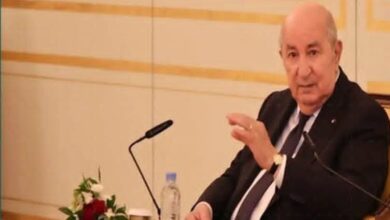 تبون يهــاجم دويلة عربية: أينما تحل يزهق الـدم.. ونحن مع مصر والسعودية فى خنــدق واحد